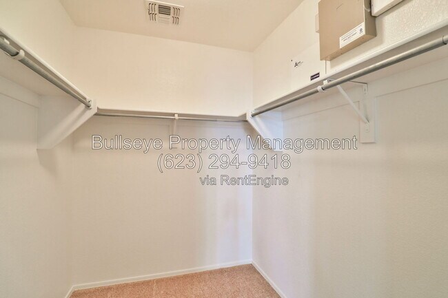 Building Photo - 2783 S Sailors Way
