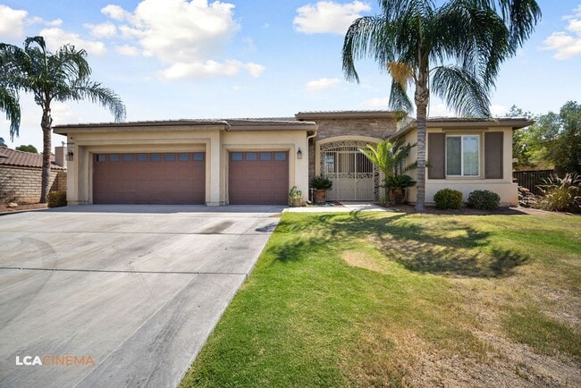 Building Photo - 5107 Via Palermo Dr