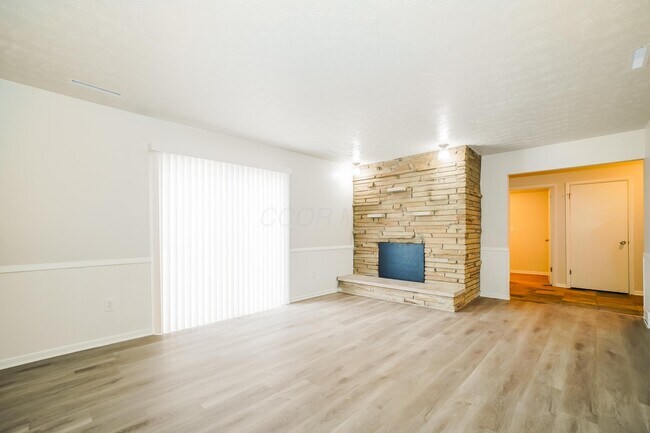 Building Photo - 1668 Kildare Pl