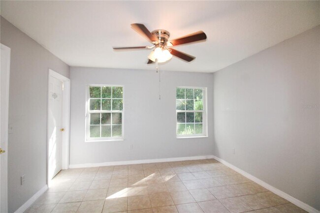 Building Photo - 7157 SW 113th Loop