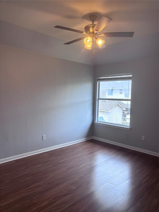 Building Photo - 1704 Lynnville Trail