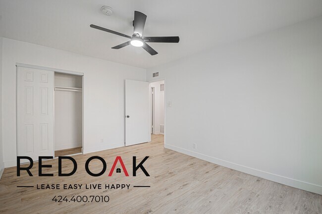 Building Photo - 812 Westbourne Dr