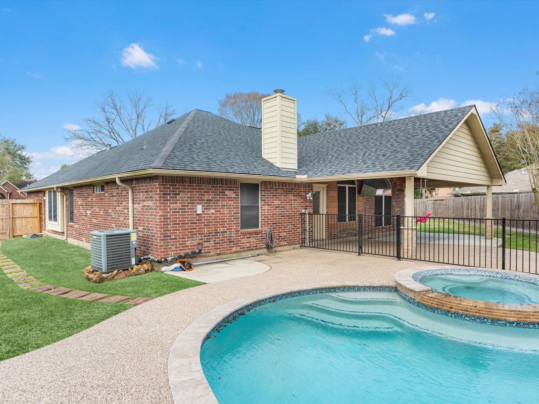 Building Photo - 1433 Old Hickory Ln
