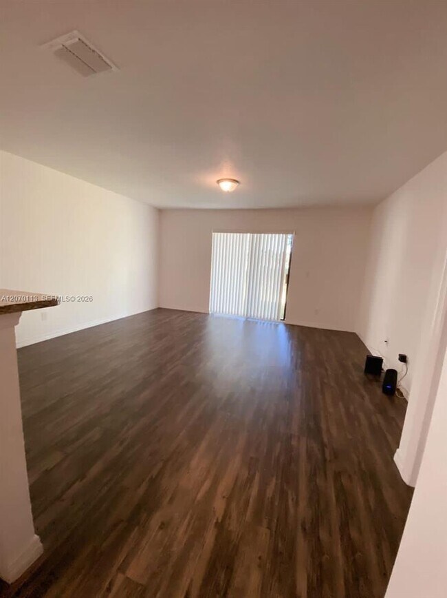 Building Photo - 2238 Caspian Dr