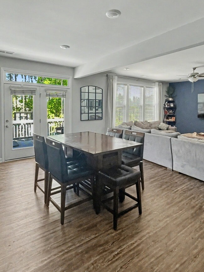 Building Photo - 81 Alder Creek Ct