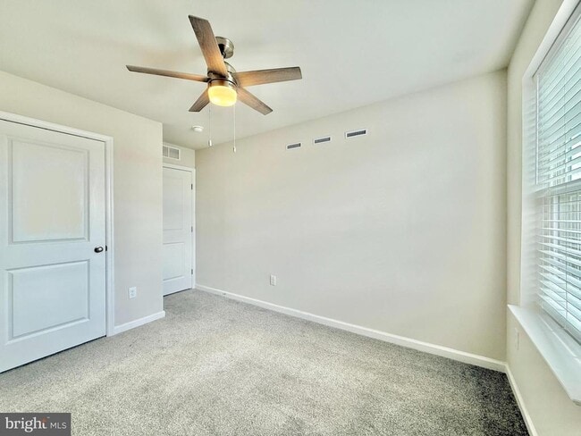 Building Photo - 200 Mazzeo Dr