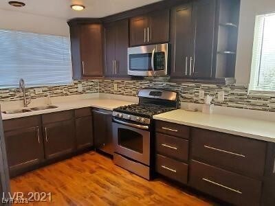 Building Photo - 4928 Forest Oaks Dr