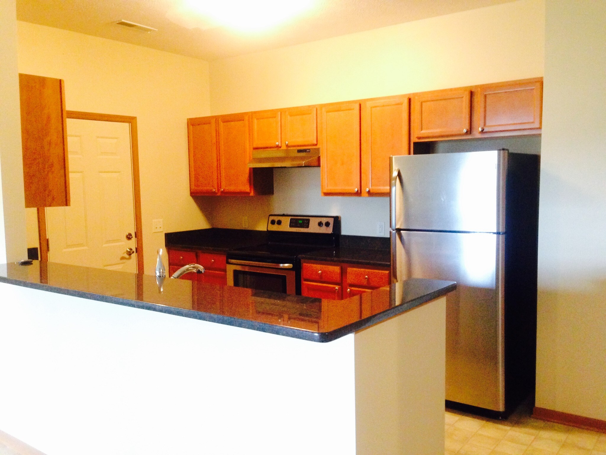 Building Photo - 1065 Reimer Rd