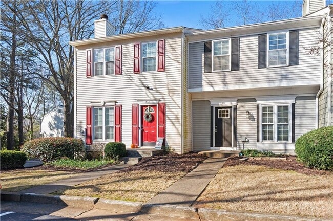 Primary Photo - 410 Wedgewood Way