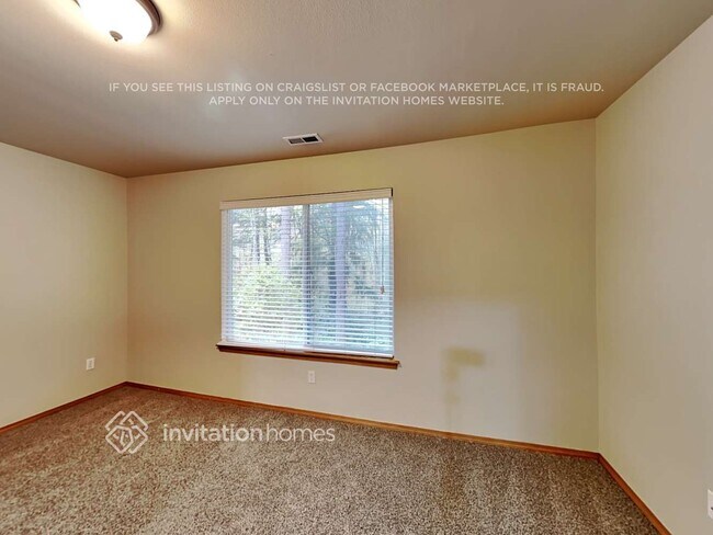 Building Photo - 12714 159th St E