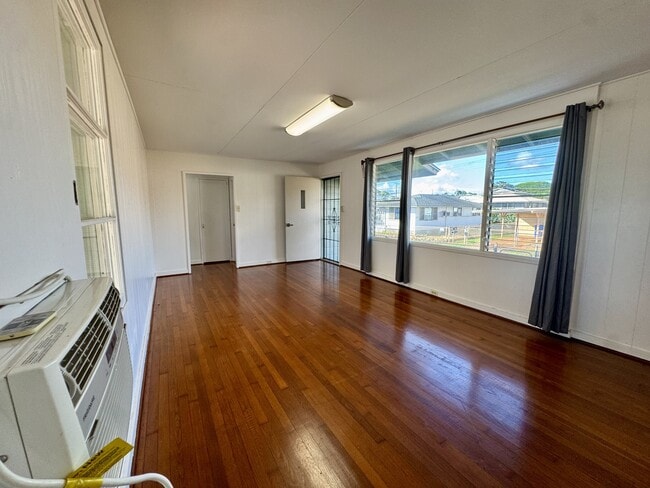 Building Photo - 829 Nanakai Pl
