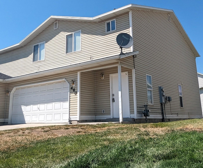 Building Photo - 3 Bed Duplex in Ogden – 18-Month Lease + 1...