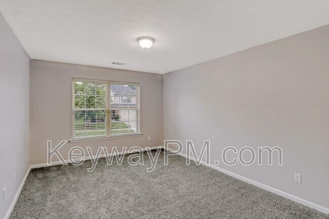 Building Photo - 219 Kickham Ln