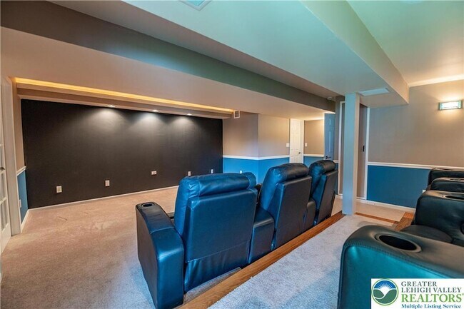 Building Photo - 5811 Fresh Meadow Dr