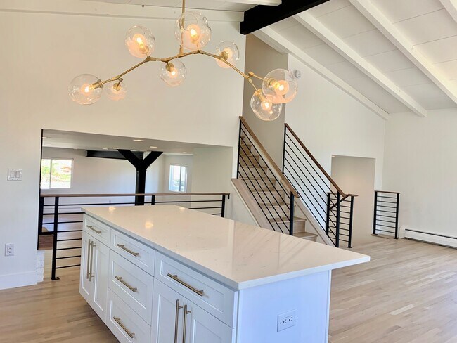 Building Photo - 3365 Ward Rd