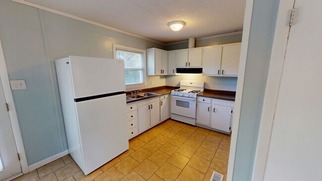 Building Photo - 6013 Blairmore Pl