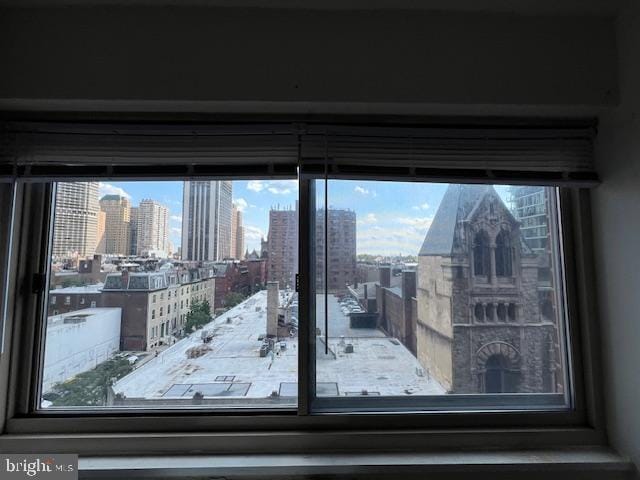 Building Photo - 2101 Chestnut St