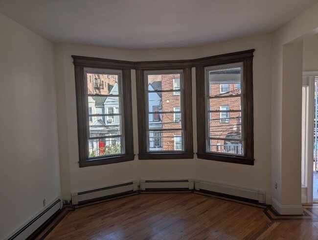 Building Photo - 63 Van Reypen St