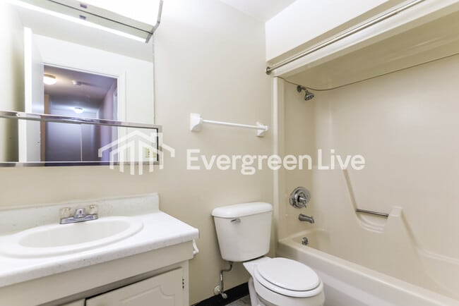 Building Photo - 7566 Mt Whitney