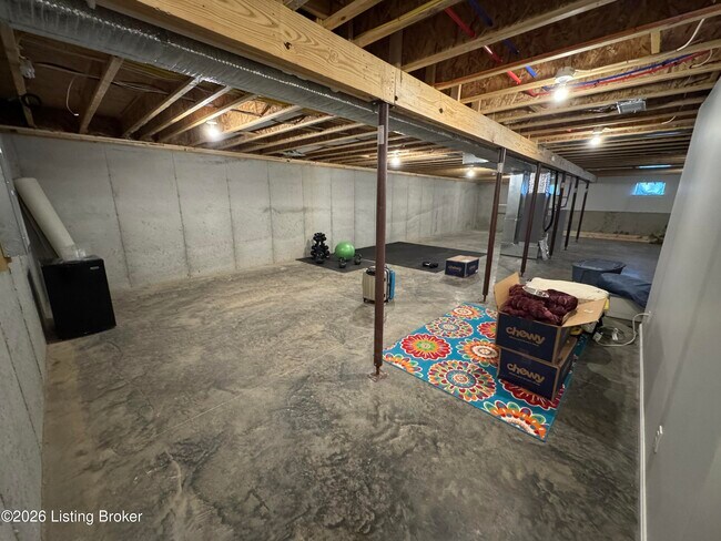 Building Photo - 25 Mandan Ct
