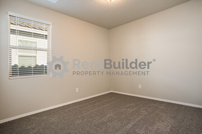 Building Photo - Lease Pending - Please apply at your own d...