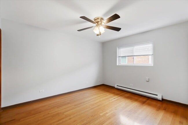 Building Photo - 6212 W 64th Pl