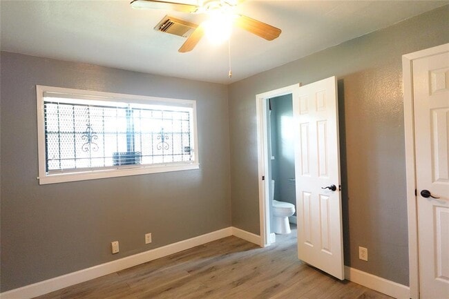 Building Photo - 3030 Dawson Ln