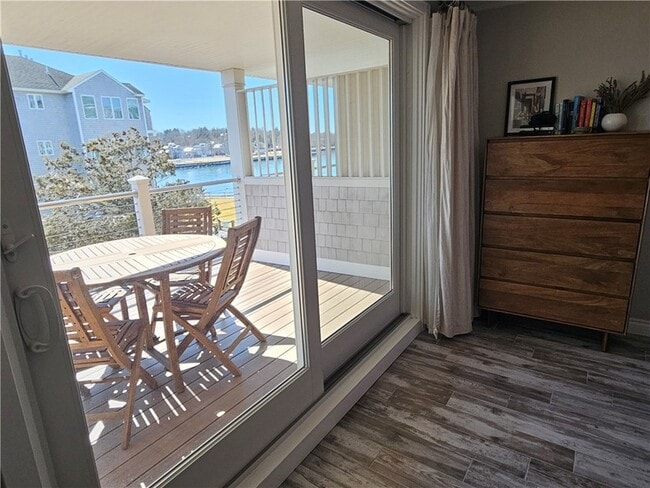 Building Photo - 31 Coddington St