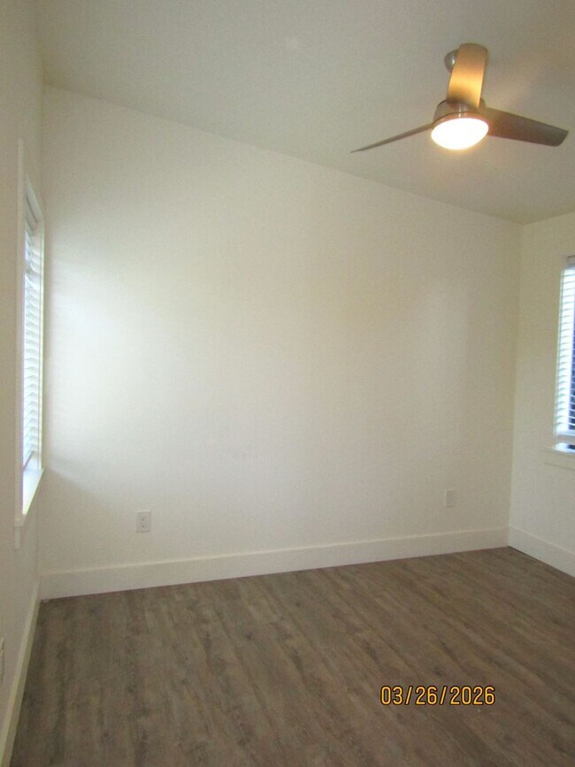 Building Photo - 6127 Old Redwood Hwy