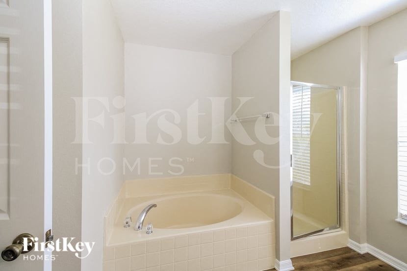 Building Photo - 4 Ritchie Pl