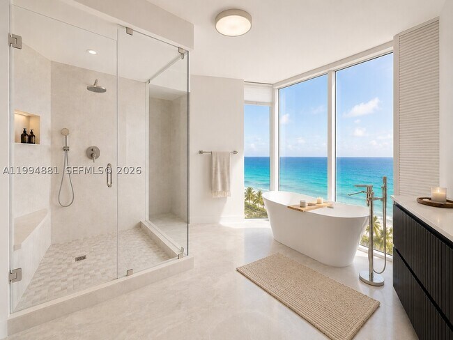 Building Photo - 17555 Collins Ave
