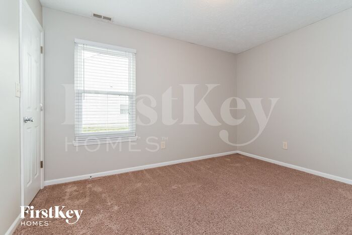 Building Photo - 725 Woodway Ln