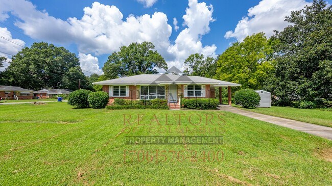 Building Photo - 1819 Rosemary Ln