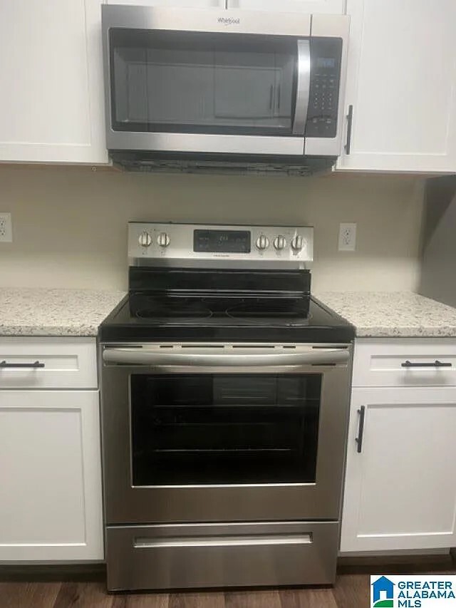 Kitchen - 2087 Montreat Cir