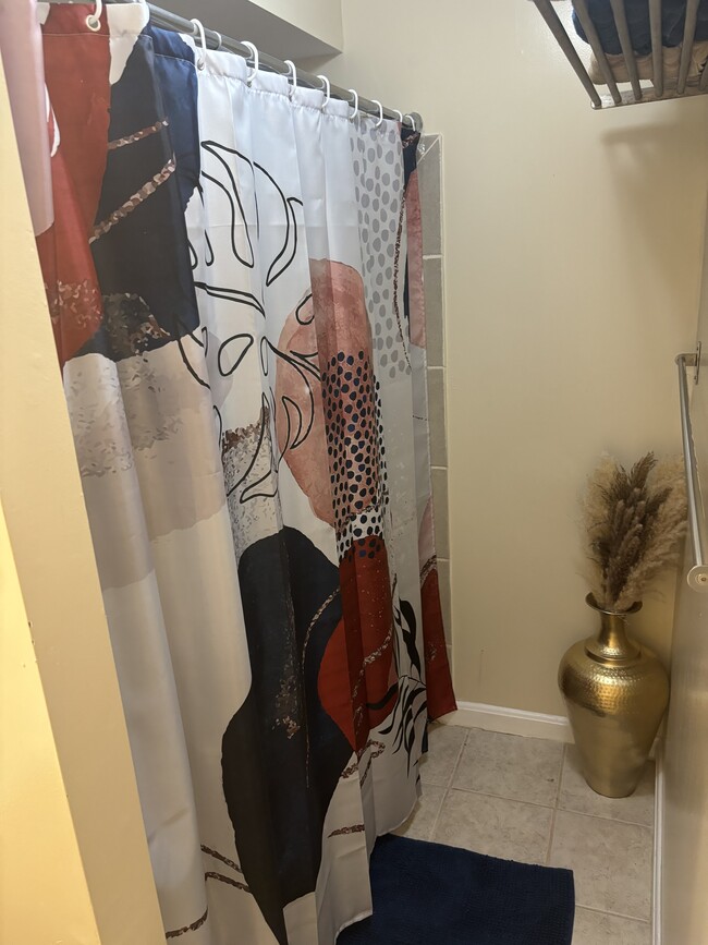 Building Photo - 2408 N Capitol St NW