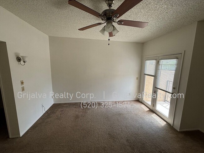 Building Photo - 1200 E River Rd