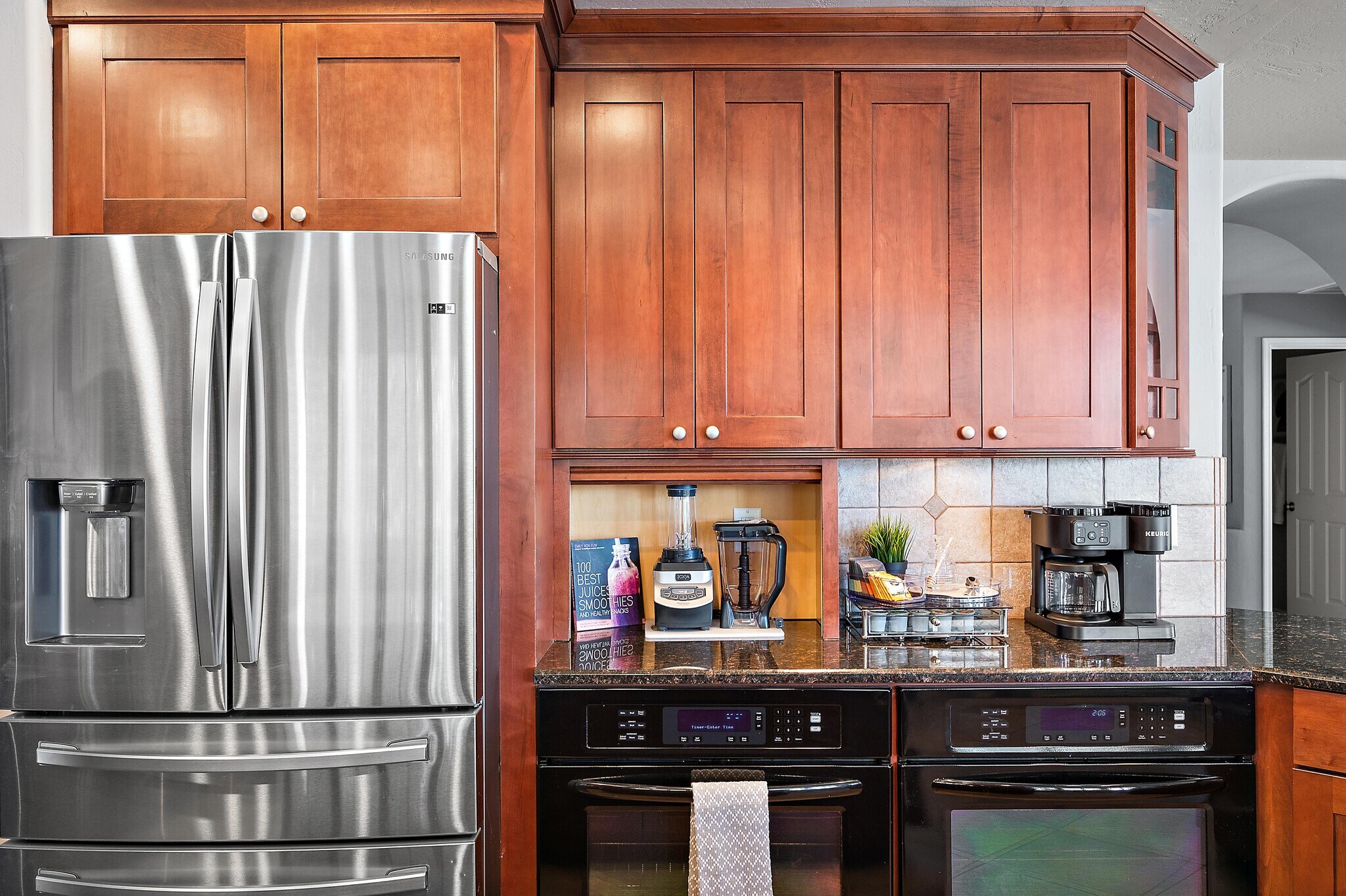 Building Photo - 13010 E Shangri La Rd