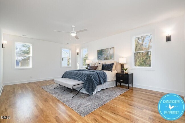 Building Photo - 1407 Sedgefield St