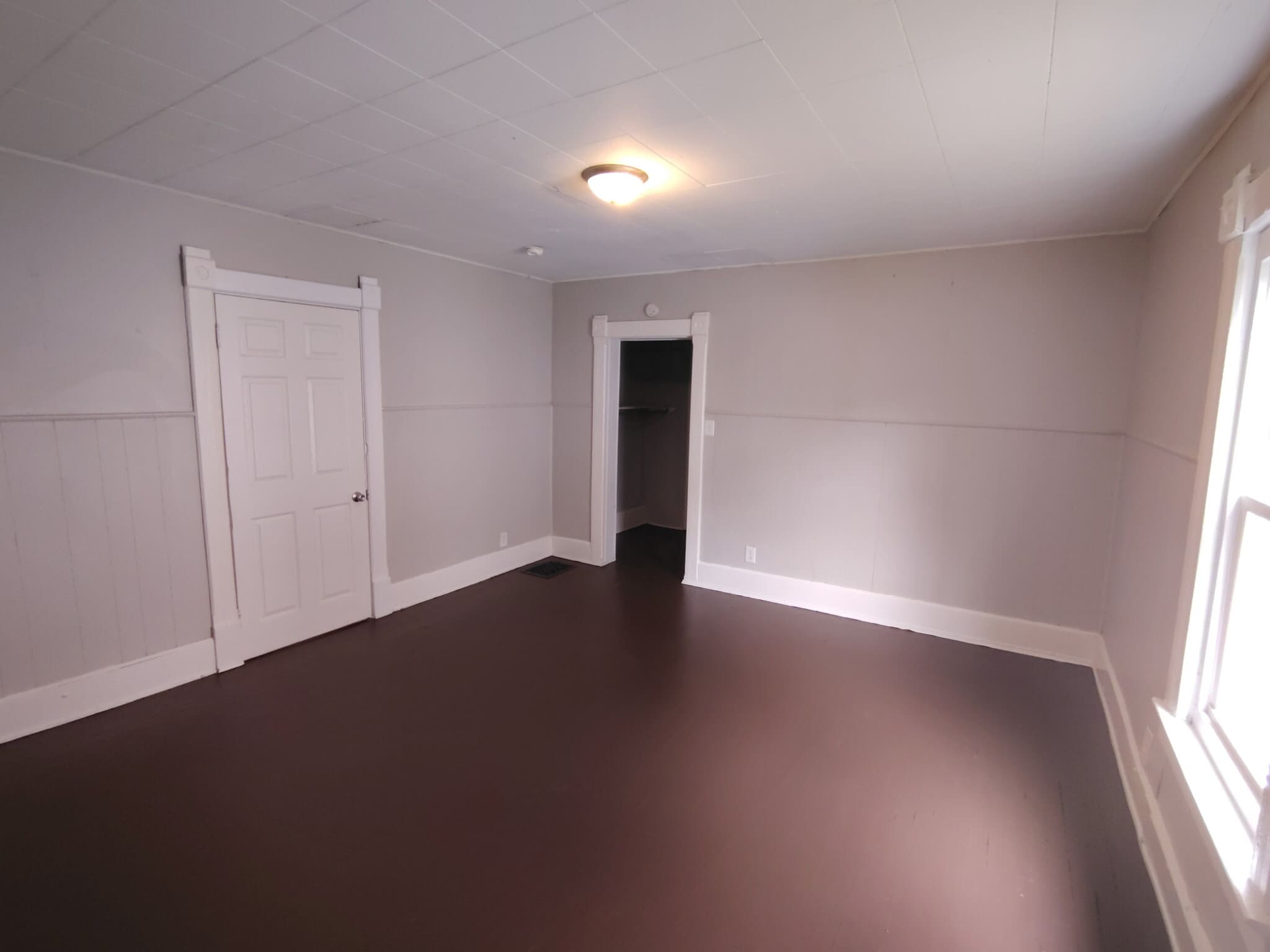 Building Photo - 417 S 12th St