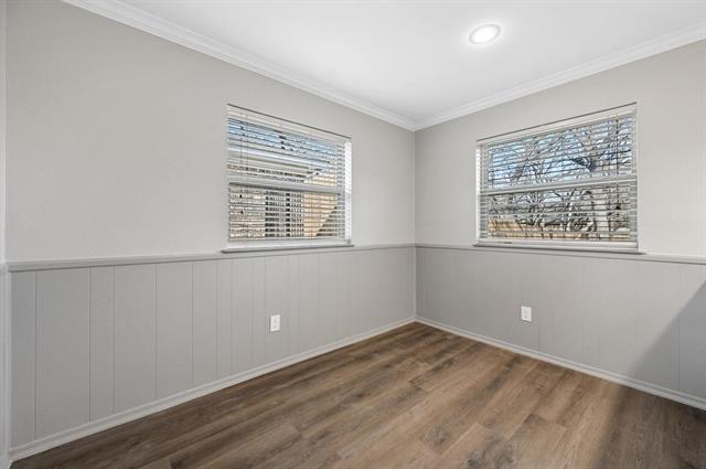 Building Photo - 660 Springhill Dr
