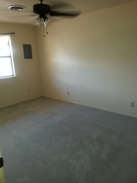 Primary Photo - 1504 Aspen Drive