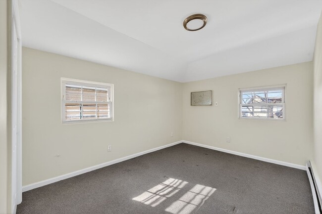 Building Photo - 147-20 226th St