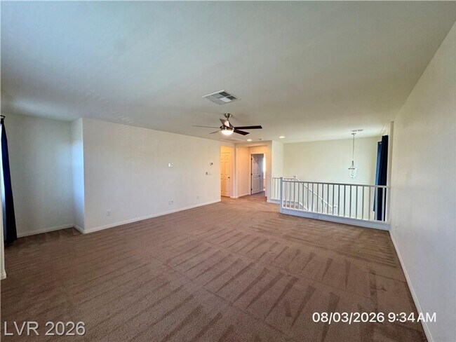 Building Photo - Beautiful 4BR Home with Huge Loft, Gourmet Kitchen & Covered Patio
