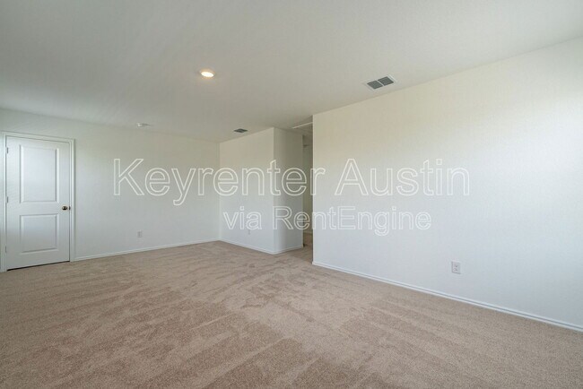 Building Photo - 214 Sambre St