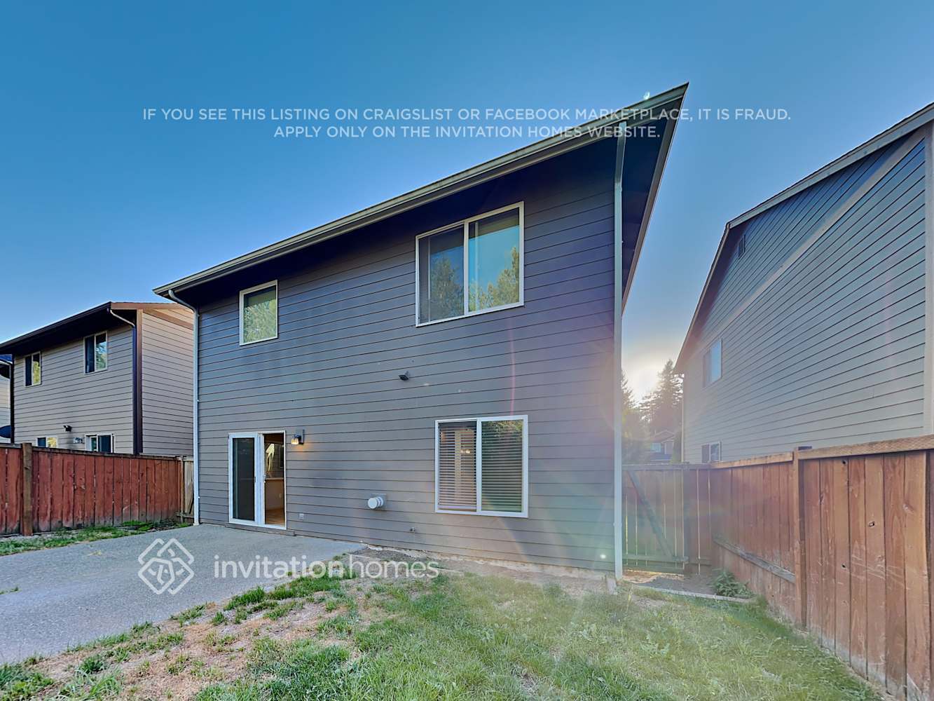 Building Photo - 20427 98th Ave Ct E