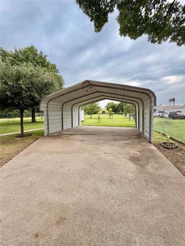 Building Photo - 2615 Balch Springs Rd