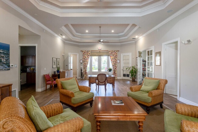 Building Photo - 250 NE 3rd Ave