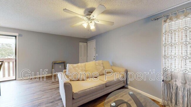 Building Photo - 5026 Water Oak Dr