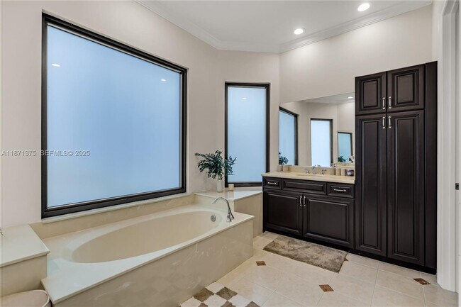 Building Photo - 5478 SW 189th Ave