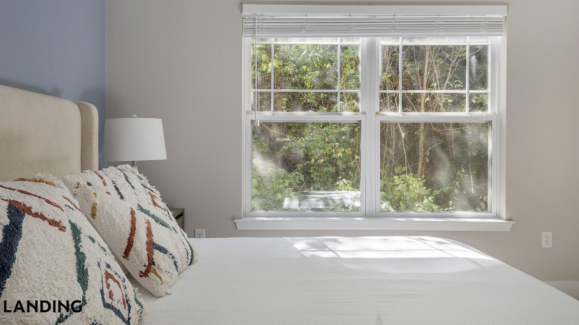 Building Photo - 400 Legends Terrace Dr